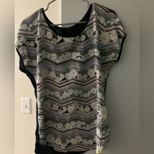 Espresso floral shirt. Size medium.